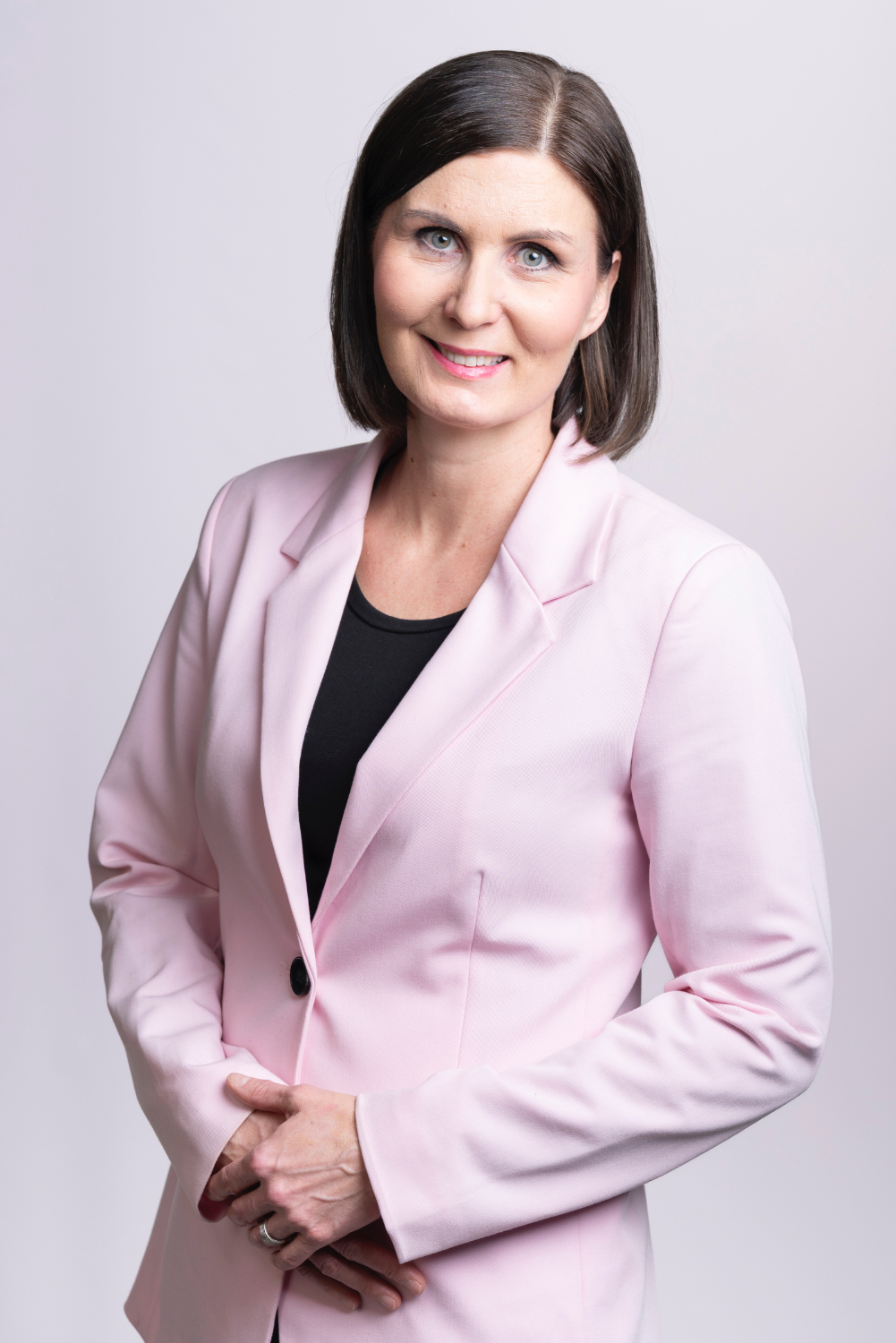 Kuinka paljon paidan väri vaikuttaa sinun ulkonäköön valokuvissa?